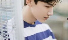 路人爆料白敬亭视频,真实生活状态引网友热议